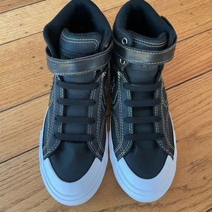 Brand New Kids Converse Velcro